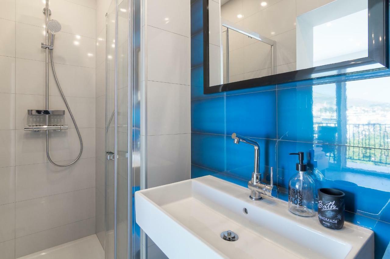 4 Elements Old Town Views Rooms โตรกีร์ ภายนอก รูปภาพ
