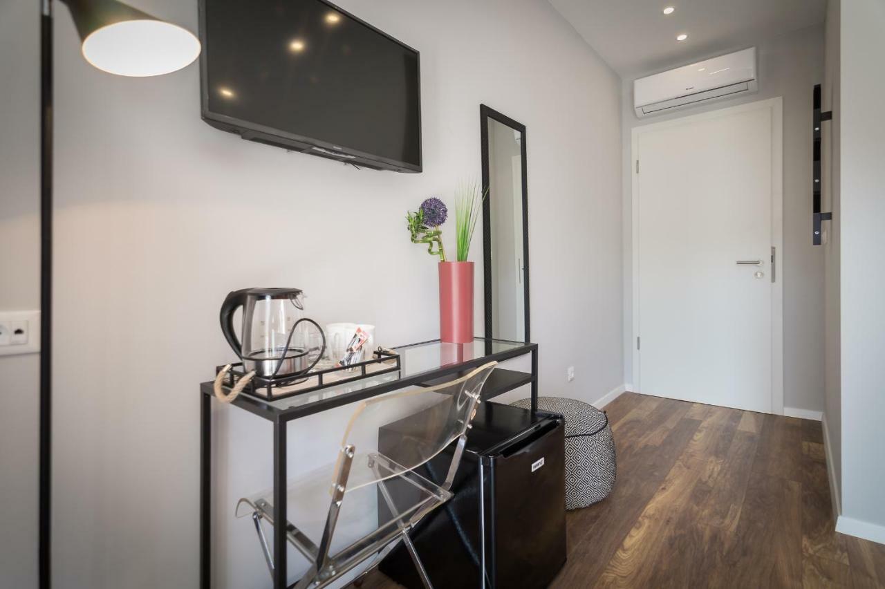 4 Elements Old Town Views Rooms โตรกีร์ ภายนอก รูปภาพ