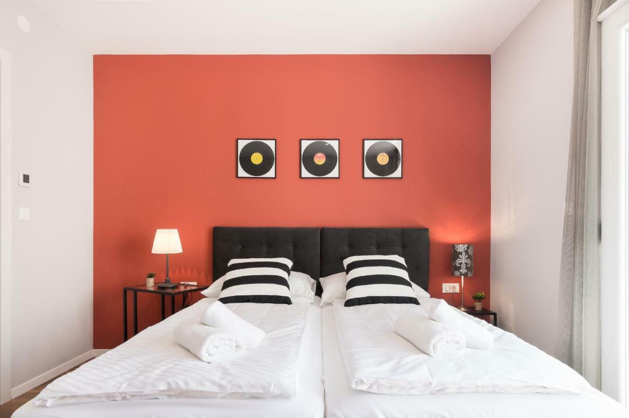 4 Elements Old Town Views Rooms โตรกีร์ ภายนอก รูปภาพ