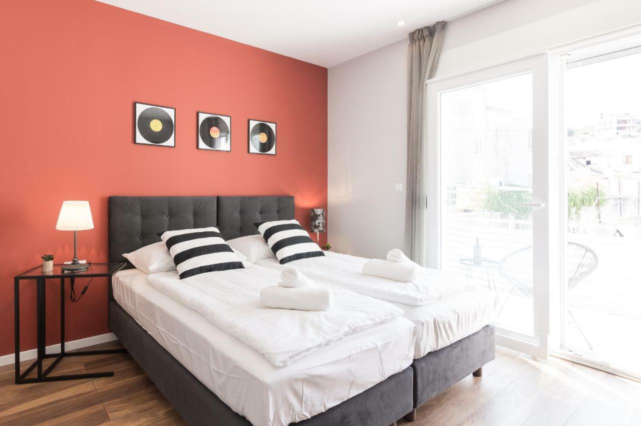 4 Elements Old Town Views Rooms โตรกีร์ ภายนอก รูปภาพ